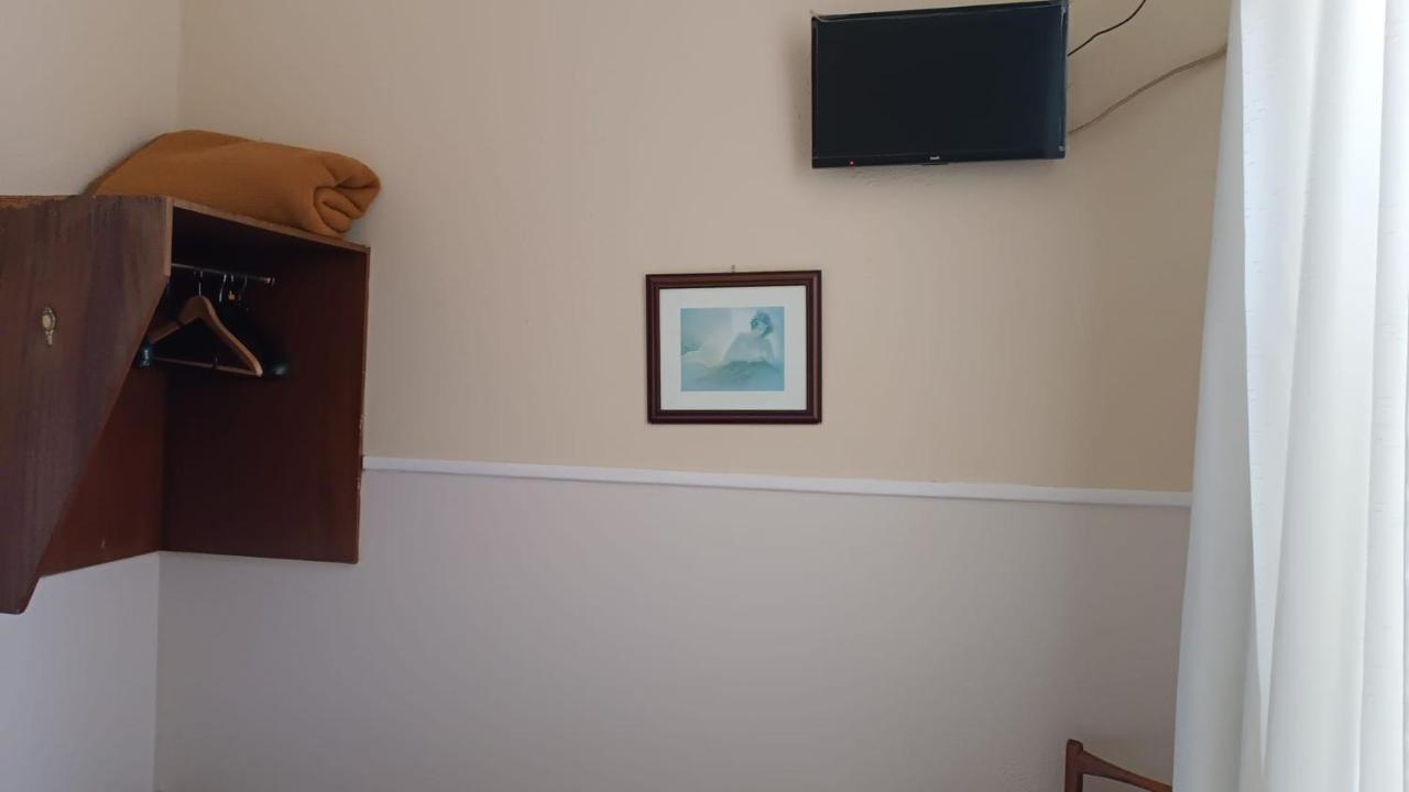 Pensao Residencial Estrela Do Mondego Hotel ลิสบอน ภายนอก รูปภาพ