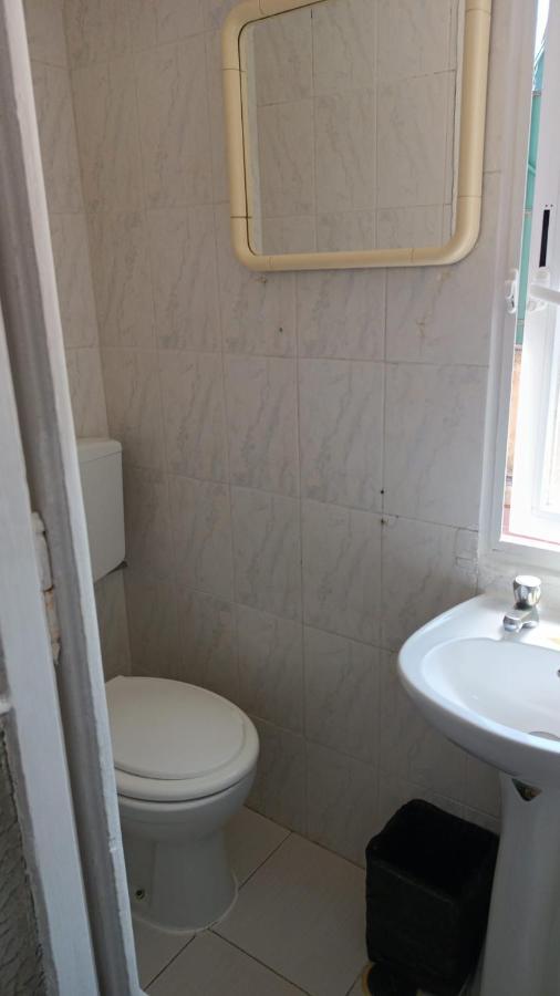 Pensao Residencial Estrela Do Mondego Hotel ลิสบอน ภายนอก รูปภาพ