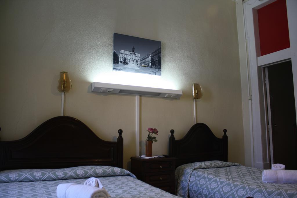 Pensao Residencial Estrela Do Mondego Hotel ลิสบอน ห้อง รูปภาพ