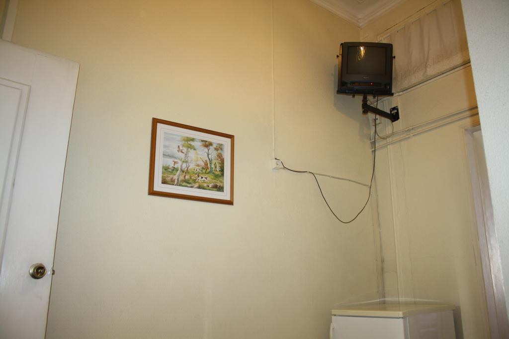 Pensao Residencial Estrela Do Mondego Hotel ลิสบอน ห้อง รูปภาพ