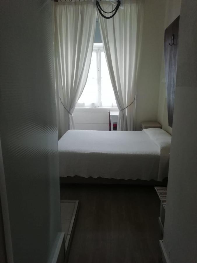Pensao Residencial Estrela Do Mondego Hotel ลิสบอน ภายนอก รูปภาพ