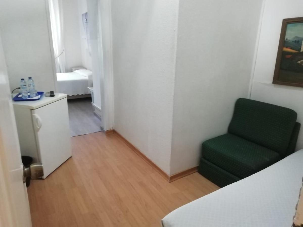 Pensao Residencial Estrela Do Mondego Hotel ลิสบอน ภายนอก รูปภาพ